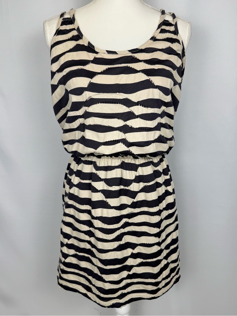 Aqua Bloomingdale’s Blouson Racerback Dress Beige Black Stripes Med Neutral